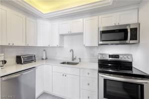 58 Collier Boulevard, MARCO ISLAND, FL 34145 Sold 11/28/23