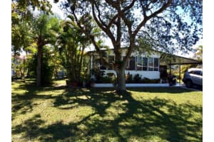 26302 Queen Mary Ln, Bonita Springs, FL 34135, Sold 06/12/23