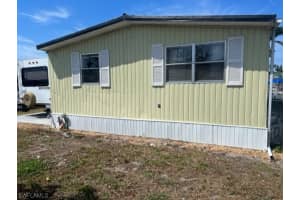 345 Mattie Ave, Fort Myers, FL 33908, Sold 04/18/23