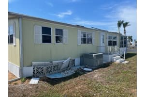 345 Mattie Ave, Fort Myers, FL 33908, Sold 04/18/23