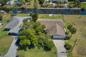 2171 Waylife Ct, Alva, FL 33920, Sold 04/11/23