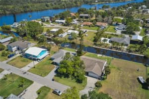 2171 Waylife Ct, Alva, FL 33920, Sold 04/11/23