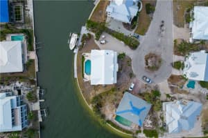 1209 Isabel Dr, Sanibel, FL 33957, Sold 05/18/23