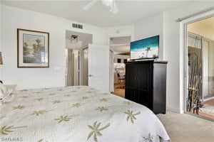 182 Newport Drive, NAPLES, FL 34114 Sold 12/01/23