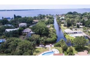 68 Aqua Ln, North Fort Myers, FL 33903, Sold 06/27/23