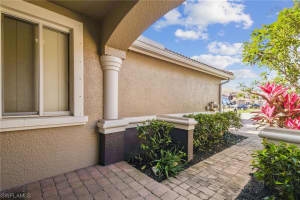 9573 Roundstone Cir, Fort Myers, FL 33967, Sold 08/18/23