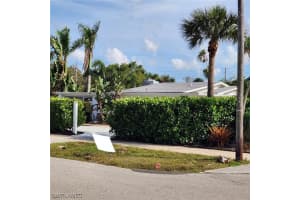 3901 Princeton St, Fort Myers, FL 33901, Sold 04/27/23