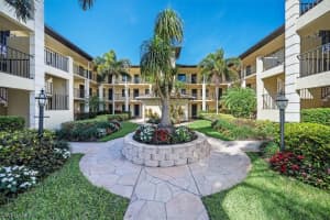 228 Fox Glen Dr, Naples, FL 34104, Sold 05/02/23
