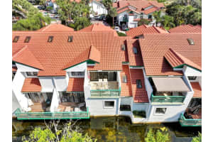 2294 Anchorage Lane, NAPLES, FL 34104 Sold 12/14/23