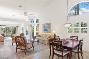 322 Carinosa Ct, Naples, FL 34110, Sold 04/27/23