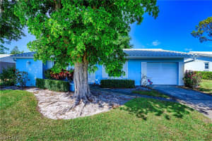 56 Hilo Ct, Naples, FL 34112, Sold 05/16/23