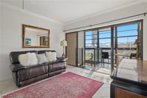 801 River Point Dr, Naples, FL 34102, Sold 10/17/23