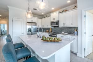 6960 Avalon Cir, Naples, FL 34112, Sold 07/31/23