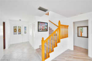 663 E Rocks Dr, Sanibel, FL 33957, Sold 06/06/23