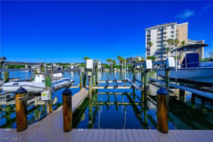 12945 Vanderbilt Dr, Naples, FL 34110, Sold 05/01/23