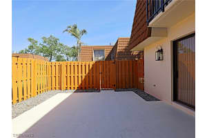 1448 Park Shore Cir #3, Fort Myers, FL 33901, Sold 04/28/23