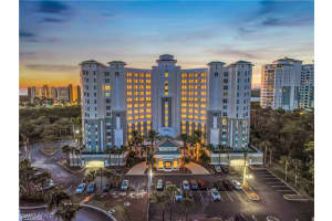 325 Dunes Blvd, Naples, FL 34110, Sold 06/05/23