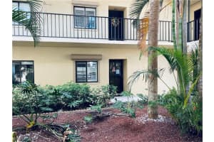 11060 Caravel Cir Apt 106, Fort Myers, FL 33908, Sold 08/30/24