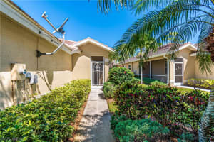 4712 Fairloop Run, Lehigh Acres, FL 33973, Sold 02/28/24