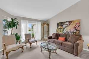 172 Plantation Cir, Naples, FL 34104, Sold 09/26/23