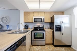 12538 SW Kingsway Cir APT 2103, Lake Suzy, FL 34269, Sold 07/05/23