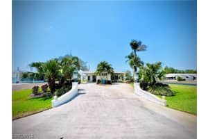 27330 Duvernay Drive, BONITA SPRINGS, FL 34135 Sold 10/19/23