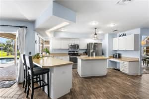 8812 Banyan Cove Cir, Fort Myers, FL 33919, Sold 09/15/23