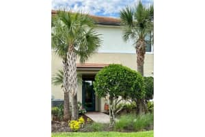 2185 Frangipani Cir, Naples, FL 34120, Sold 05/31/23