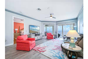 4235 SE 20th Pl APT C305, Cape Coral, FL 33904, Sold 07/17/23