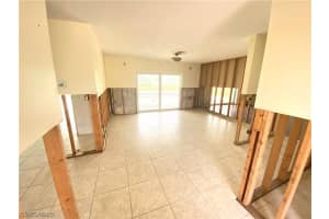 7263 Lake Dr, Fort Myers, FL 33908, Sold 05/26/23