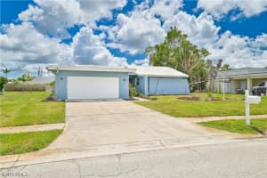 6537 Duquesne Dr, Fort Myers, FL 33919, Sold 09/07/23
