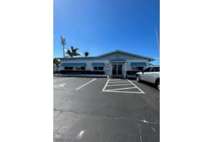 335 Mattie Ave, Fort Myers, FL 33908, Sold 05/17/23