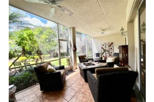 2345 Hidden Lake Dr, Naples, FL 34112, Sold 10/17/23