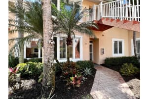 2345 Hidden Lake Dr, Naples, FL 34112, Sold 10/17/23