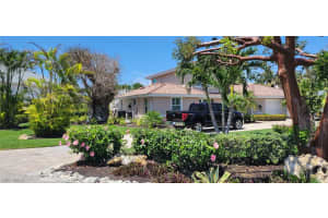 963 Kings Crown Dr, Sanibel, FL 33957, Sold 09/08/23