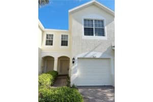 969 Hampton Cir, Naples, FL 34105, Sold 08/25/23