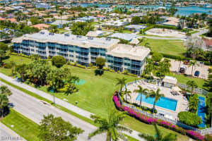 411 Collier Boulevard, MARCO ISLAND, FL 34145 Sold 03/19/24