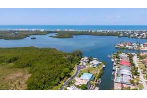 227 Dolphin Cove Court, BONITA SPRINGS, FL 34134 Sold 04/25/24