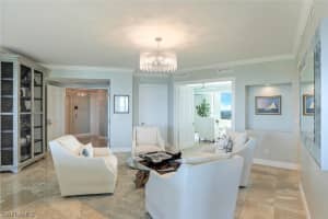 275 Indies Way, Naples, FL 34110, Sold 09/05/23