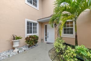740 Luisa Ln, Naples, FL 34104, Sold 05/26/23