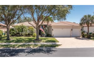 8482 Laurel Lakes Cove, Naples, FL 34119, Sold 08/07/23
