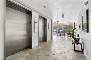 285 Naples Cove Drive, NAPLES, FL 34110 Sold 06/28/24