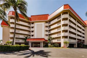 270 Collier Boulevard, MARCO ISLAND, FL 34145 Sold 12/12/23