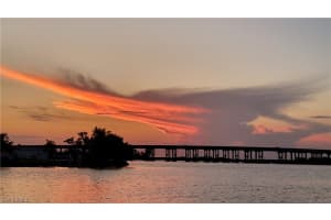 122 Shoreland Drive, Fort Myers, FL 33905 - MLS#223030751