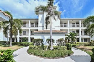 8253 Parkstone Pl, Naples, FL 34120, Sold 05/30/23