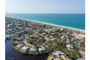 586 Boulder Dr, Sanibel, FL 33957, Sold 08/21/23