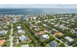 1077 Yachtsman Drive, SANIBEL, FL 33957 Sold 03/27/24