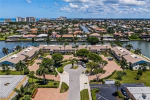 860 Panama Court, MARCO ISLAND, FL 34145 Sold 03/29/24