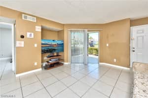 150 Santa Clara Dr, Naples, FL 34104, Sold 08/01/23