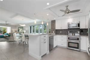 1665 Spoonbill Ln, Naples, FL 34105, Sold 08/18/23